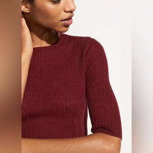 Vince Mock Neck Knit Top in Wine Size S